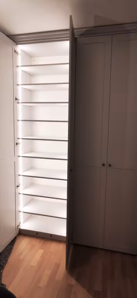 2200 schraenke img 20200225 184903