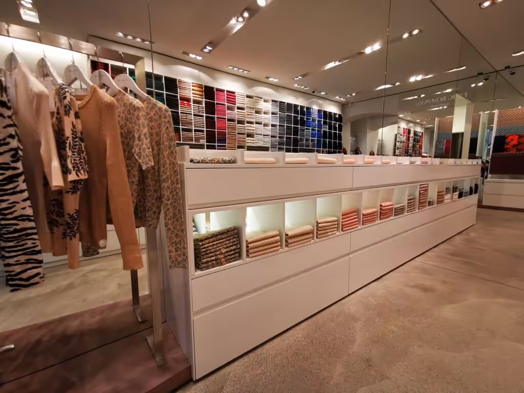 2100 schraenke img 20191017 092846