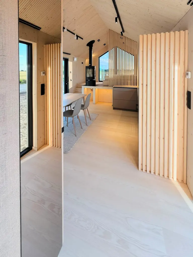 nest showroom 008 corrected cp web